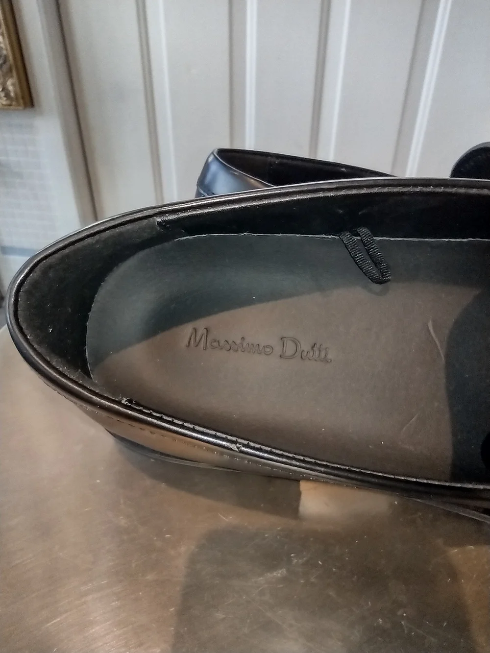 Massimo Dutti sleek black